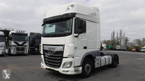 Tracteur DAF XF105 460
