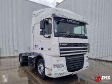 Cabeza tractora DAF XF 460