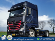 Tracteur Mercedes Actros 1848