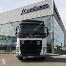 Tahač Volvo FH použitý