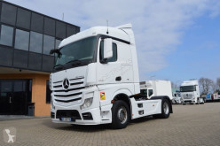 Ťahač Mercedes Actros 1845
