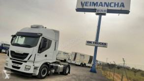 جرار Iveco Stralis AS 440 S 46 TP مستعمل