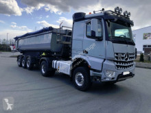Ensemble routier benne Mercedes Arocs 1845 Arocs 4X4- Permanent Allrad-inkl. Auflieger