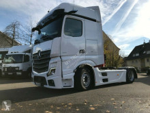 Cabeza tractora Mercedes Actros 1851