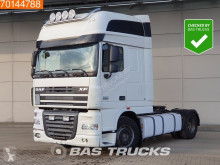 Cabeza tractora DAF XF105 usada