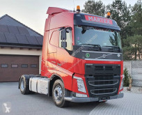 Volvo FH 500 Globetrotter tractor unit used