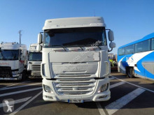 Cabeza tractora DAF XF460 usada