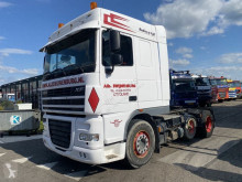 Cabeza tractora DAF XF105 usada