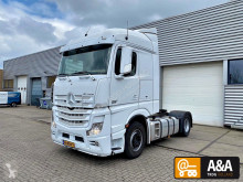 Cabeza tractora Mercedes Actros 1842