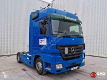 Cabeza tractora Mercedes Actros 1836