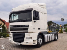 Tahač DAF XF105 460