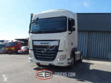 Cabeza tractora DAF XF 106 usada