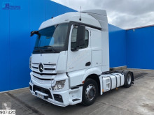 Mercedes tractor unit Actros 1836