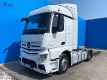 Mercedes tractor unit Actros 1836