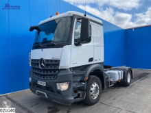Cabeza tractora Mercedes Arocs 1845