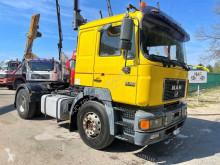 Tracteur MAN F2000 19.463