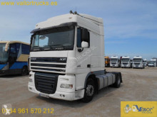 Cabeza tractora DAF XF105 410