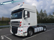 Cabeza tractora DAF XF105 usada