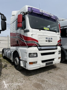 Tracteur MAN TGA 18.480