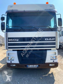 Tracteur DAF 85