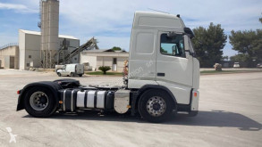 Ciągnik siodłowy Volvo FH12 480 używany