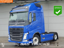 Влекач Volvo FH 500