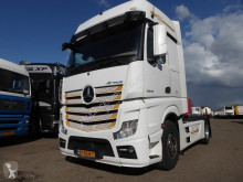 Ciągnik siodłowy Mercedes Actros 2541 używany