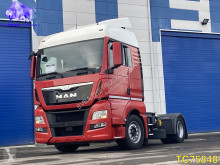 Cap tractor MAN TGX second-hand