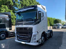 Влекач Volvo FH 500 Globetrotter опасни товари / adr втора употреба