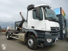 Влекач Mercedes Arocs 1836 втора употреба