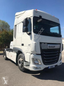 Tracteur DAF XF 460