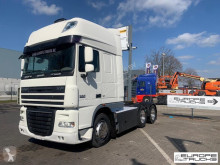 Ciągnik siodłowy DAF XF105