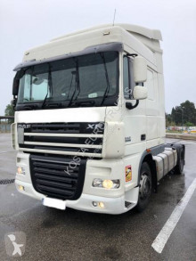 Тягач DAF XF105 460 б/у
