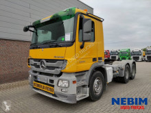Cabeza tractora Mercedes Actros 3351 usada
