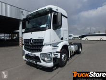 Cabeza tractora Mercedes Arocs 1845 LS usada
