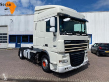 Cabeza tractora DAF XF105 usada