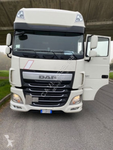 Cabeza tractora DAF