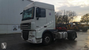 Cabeza tractora DAF XF105.460 usada