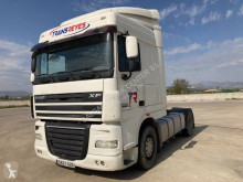 Cabeza tractora DAF XF105 460