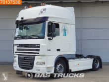 Cap tractor DAF XF105 accidentată