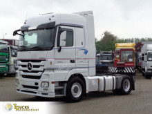 Cabeza tractora Mercedes Actros 1844