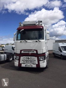 Tractor Renault T-Series 520 usado