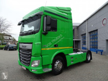Tracteur DAF XF 106