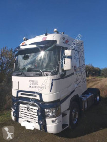Tracteur Renault T520 High cab produits dangereux / adr occasion