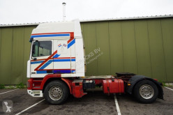 Cabeza tractora DAF XF95 usada