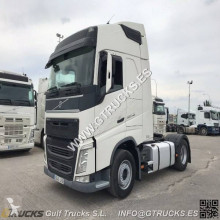 Volvo FH 500 Globetrotter tractor unit used