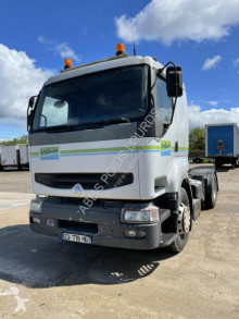 Tracteur Renault Premium 420
