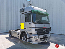 Cabeza tractora Mercedes Actros 1832