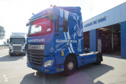 Tracteur DAF XF 106