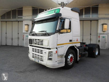 Tracteur Volvo FM 450 produits dangereux / adr occasion